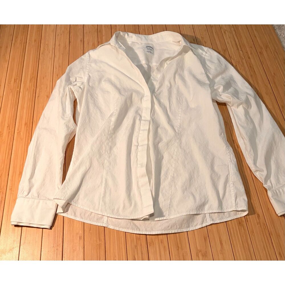 Brooks Brothers Women’s Size 14 White Embroidered Cotton Button Front Blouse